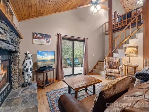 Maggie Valley, NC 28751,141 Creekside DR