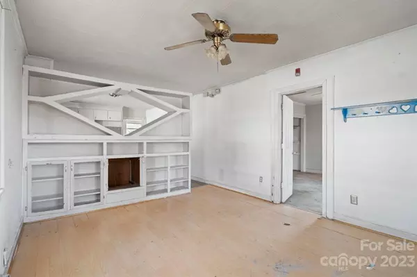 Shelby, NC 28150,705 Hamrick ST