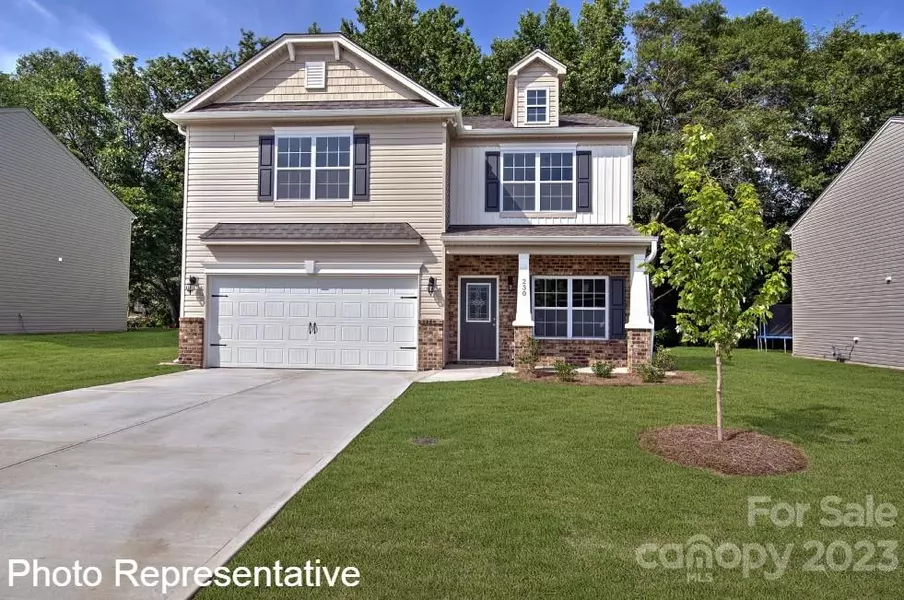 806 Monterey CT, Asheville, NC 28806