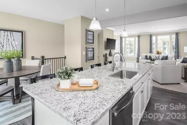 Tega Cay, SC 29708,2040 Dornoch RD #1020C