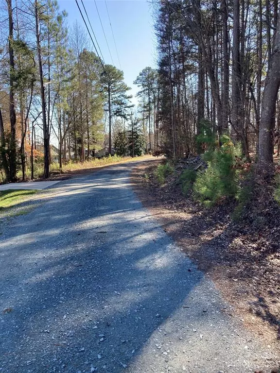 196 Ruby RD, Mooresville, NC 28117