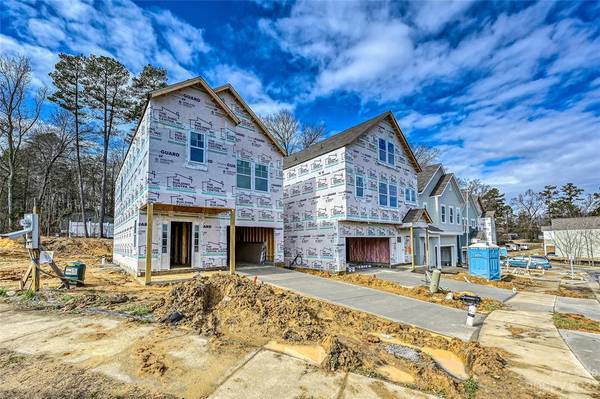 9007 Walden Pond RD, Charlotte, NC 28214