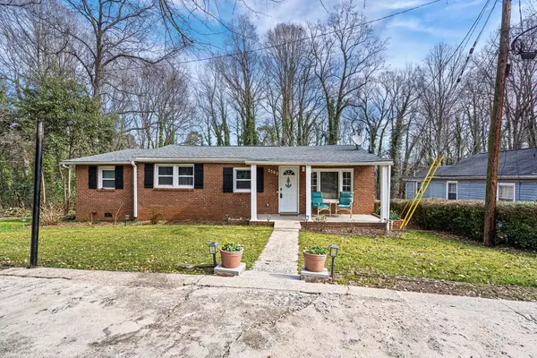 2502 Darren DR, Gastonia, NC 28054
