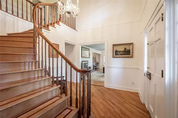 Hickory, NC 28601,1871 9th Street DR NW