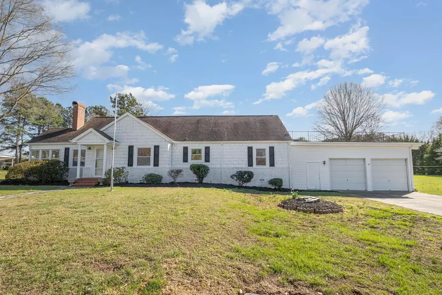 203 W Elm ST, Wingate, NC 28174