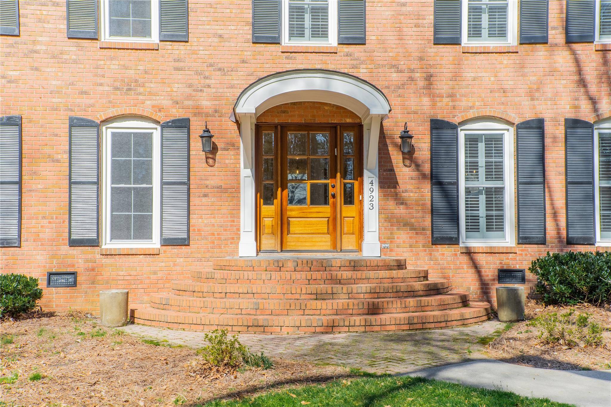 Charlotte, NC 28226,4923 Mcalpine Farm RD