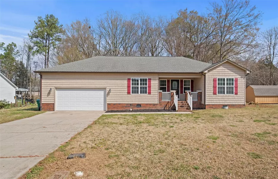 3712 Byron DR, Harrisburg, NC 28075