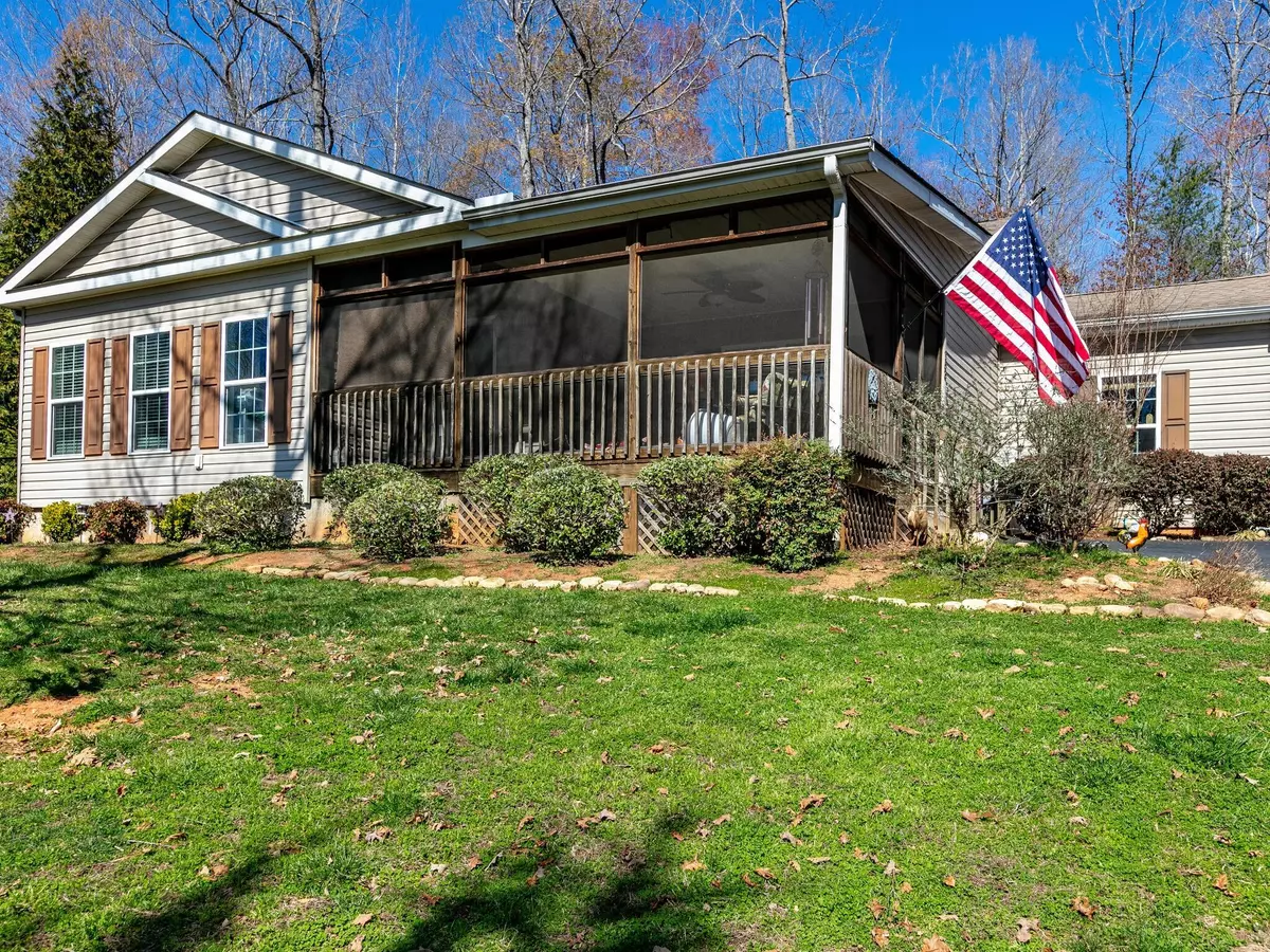 Rutherfordton, NC 28139,153 Cross Ridge DR