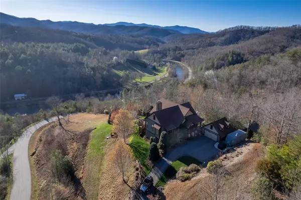 Cullowhee, NC 28723,285 Mountain Sky DR