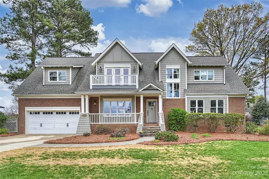 22225 Country Club CIR, Cornelius, NC 28031