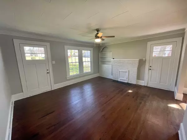 Kannapolis, NC 28083,809 Grace AVE