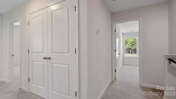 Mars Hill, NC 28754,142 Ridgeview LN