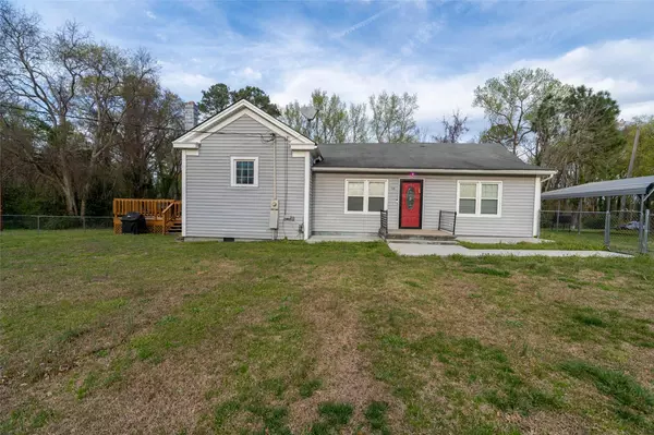 54 Bunker ST, Rockingham, NC 28379