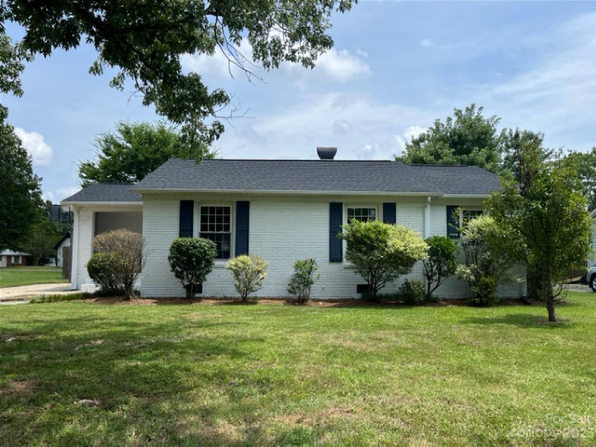 105 Kenmore DR, Pineville, NC 28134
