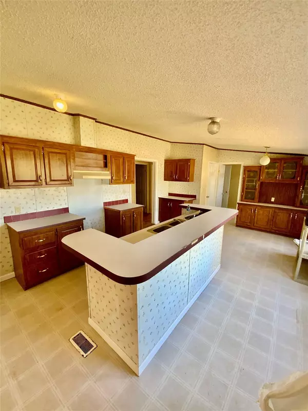 Rutherfordton, NC 28139,348 Rob Long RD