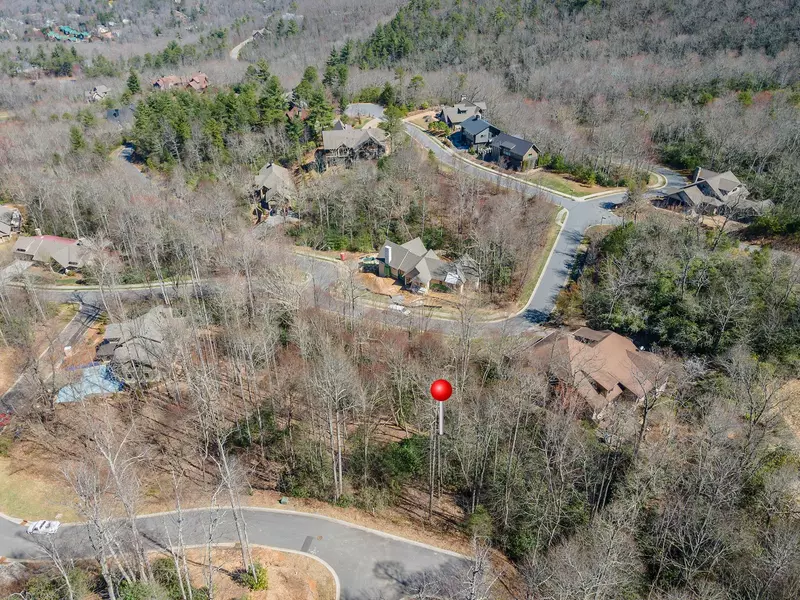 18 Little Bear Creek RD, Black Mountain, NC 28711