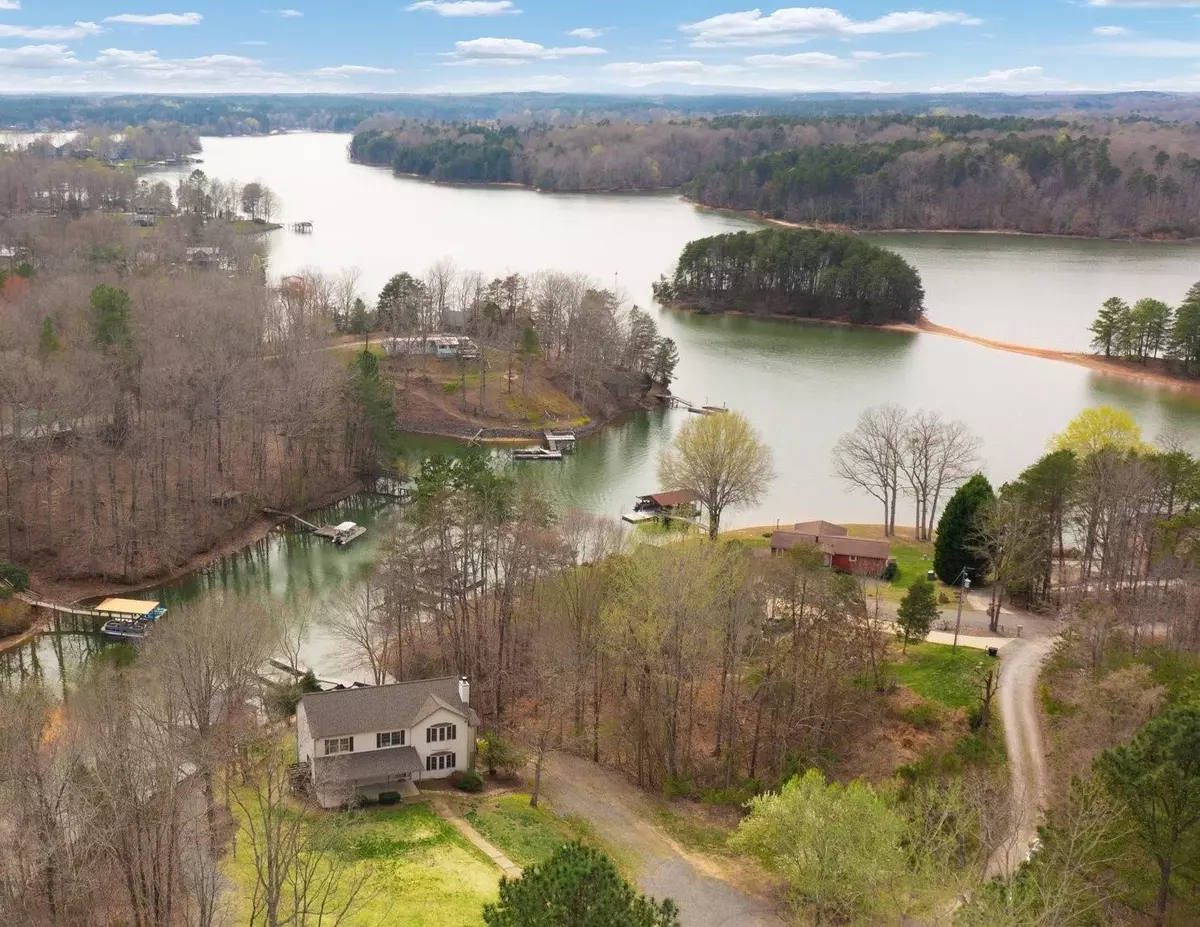 Troutman, NC 28166,192 Seekirk DR