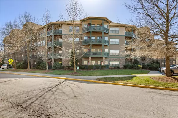 9 Kenilworth Knoll #209, Asheville, NC 28805