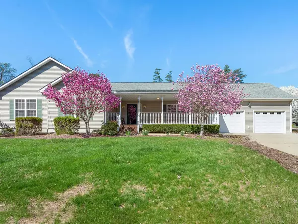 5 Spanish Oaks DR, Asheville, NC 28804