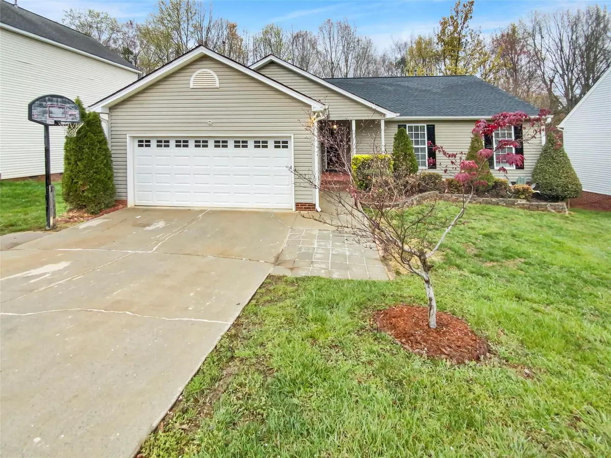 Charlotte, NC 28215,11631 Hidden Grove TRL