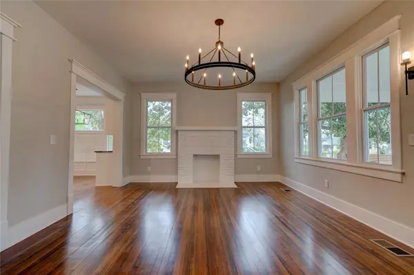 Shelby, NC 28150,611 W Warren ST