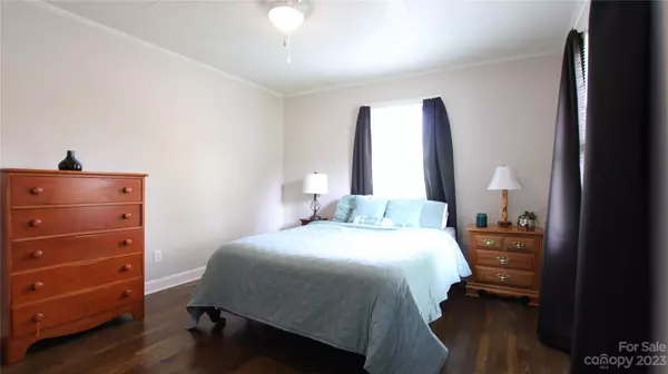 Mount Holly, NC 28120,105 Forestway DR