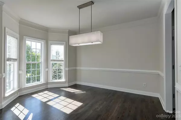 Mount Holly, NC 28120,176 Riverfront Pkwy #205