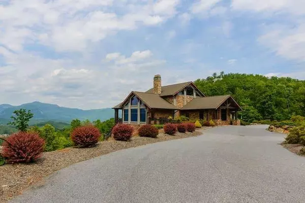 Lake Lure, NC 28746,0 Deer Jump TRL #354