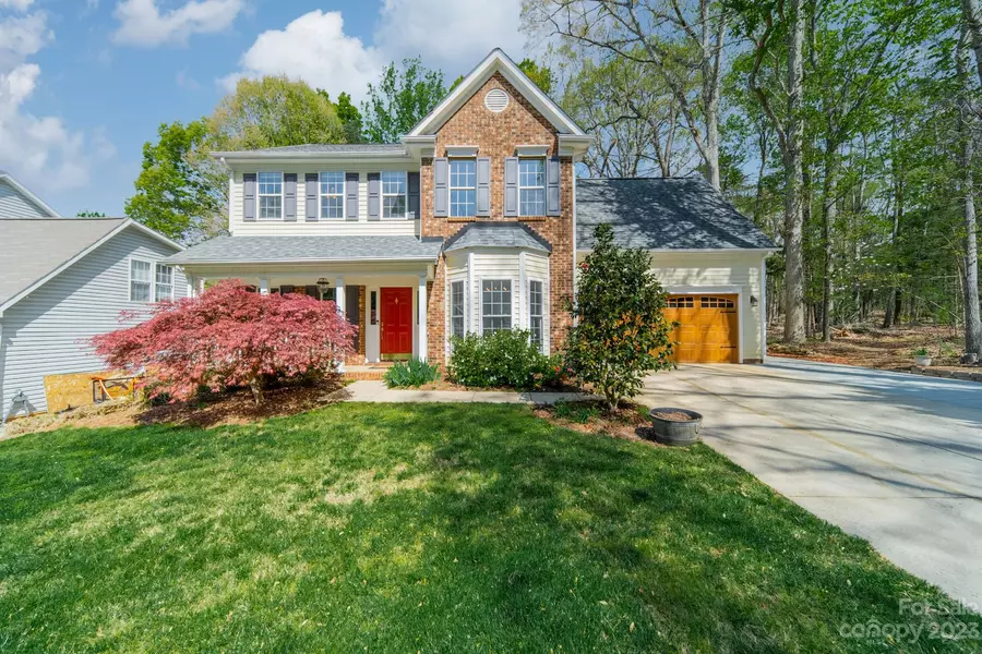 13702 Chambray LN, Charlotte, NC 28278