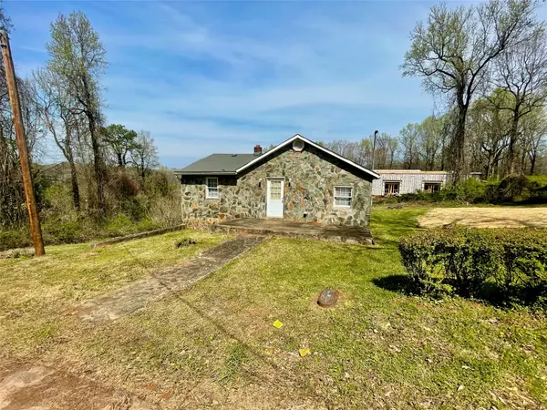 235 E Second ST, Rutherfordton, NC 28139