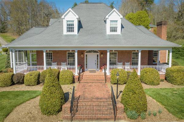 Lenoir, NC 28645,1285 Mountain Circle DR