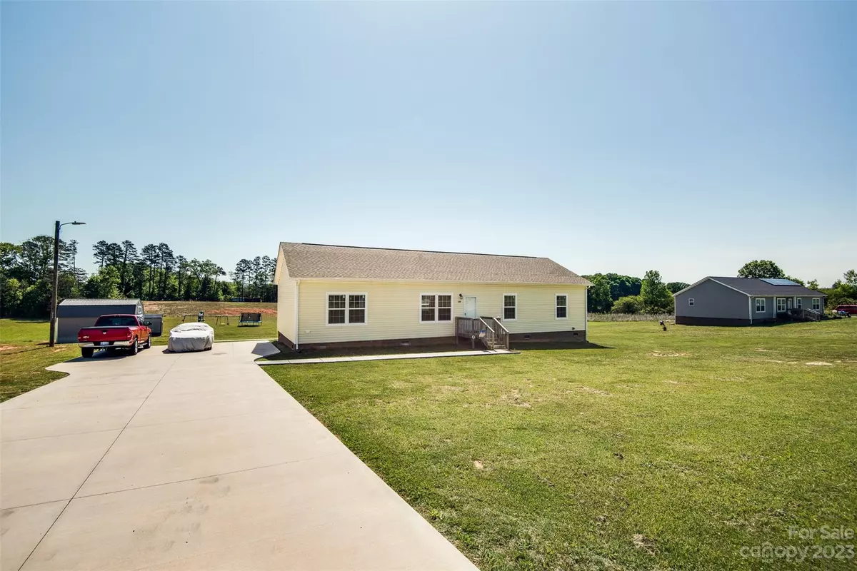 Vale, NC 28168,185 Davids Chapel Church RD