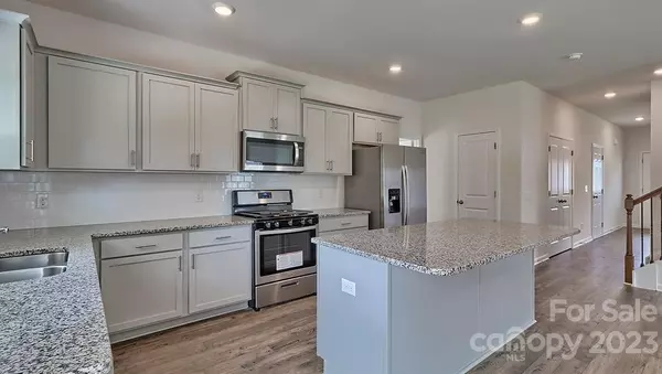 Mars Hill, NC 28754,203 Ridgeview LN