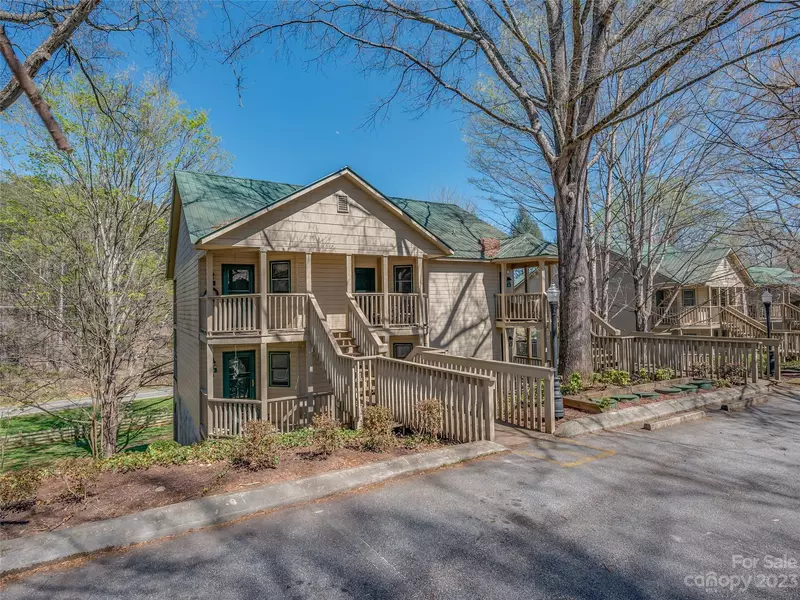 160 Whitney BLVD #15, Lake Lure, NC 28746