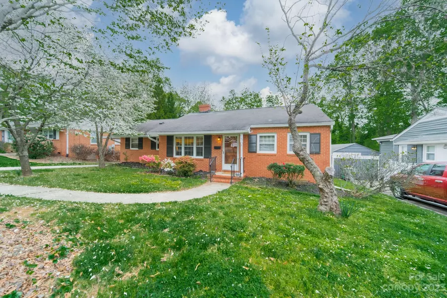 501 Hollis RD, Charlotte, NC 28209