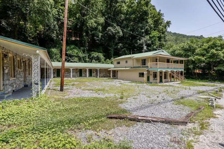 504 Main ST, Chimney Rock, NC 28720