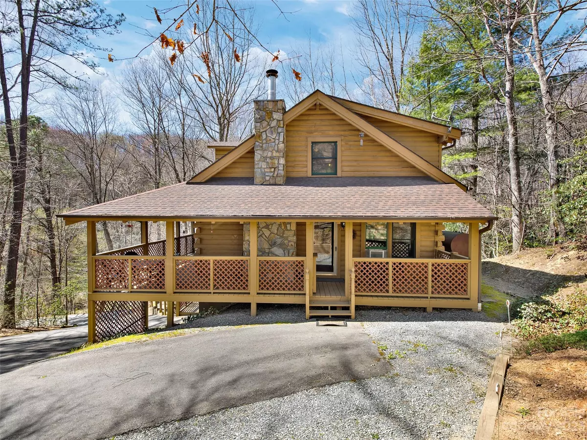 Waynesville, NC 28785,250 Sleepy Hollow DR