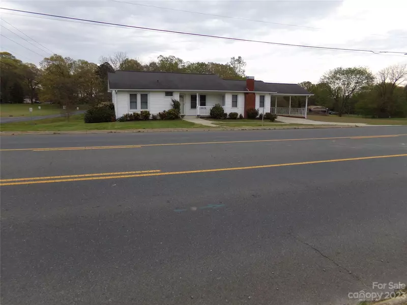 303 S Central AVE, Locust, NC 28097