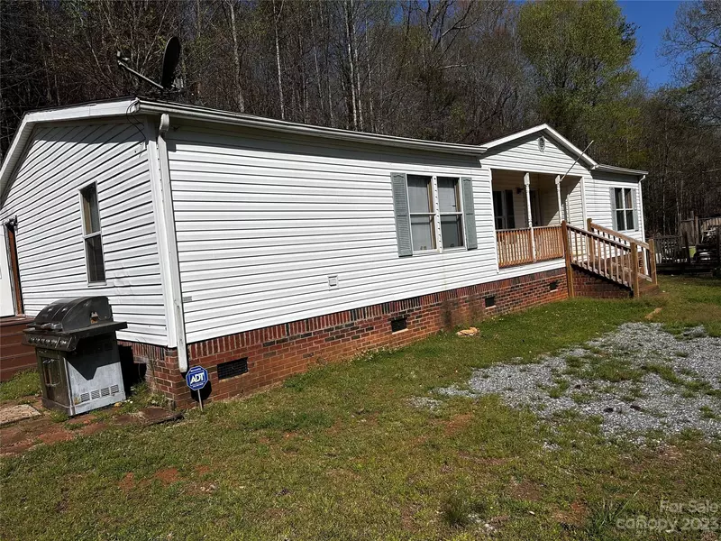 817 Milton AVE SW, Valdese, NC 28690