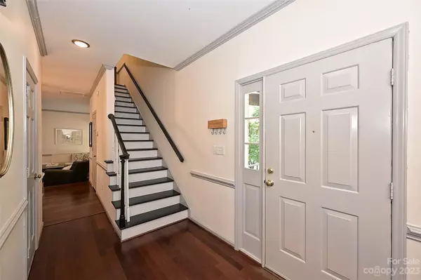 Charlotte, NC 28207,1010 Queens RD #A