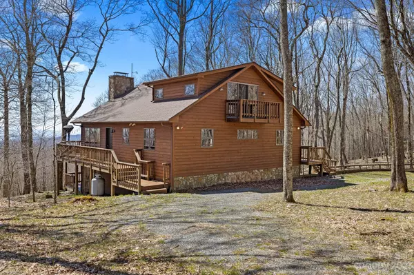 Mars Hill, NC 28754,34 Wolfs Head CT