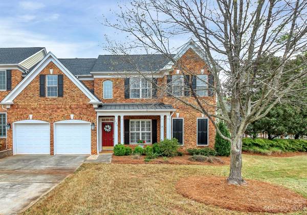 320 Falesco LN, Matthews, NC 28105