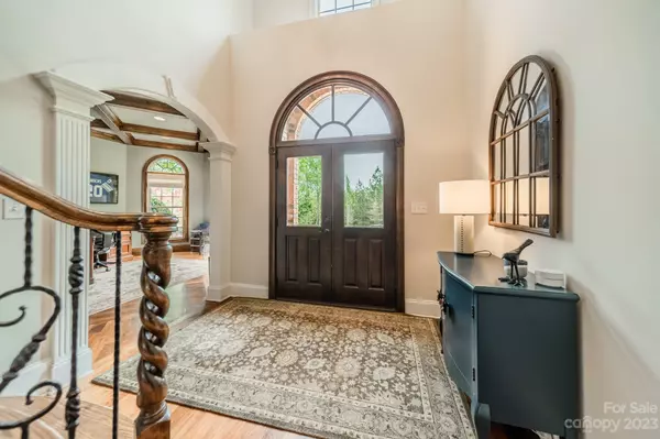 Belmont, NC 28012,125 Lake Mist DR