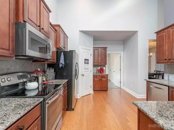 Huntersville, NC 28078,12107 Flatbush DR