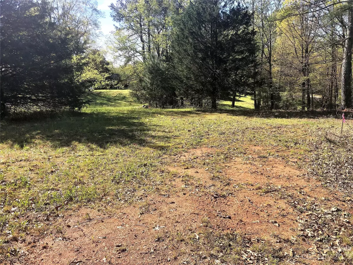 Kings Mountain, NC 28086,139 Harbourtown DR