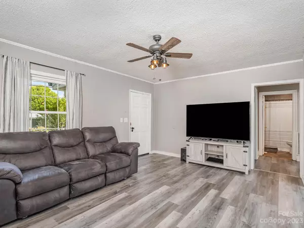Kannapolis, NC 28083,1110 Mount Olivet RD