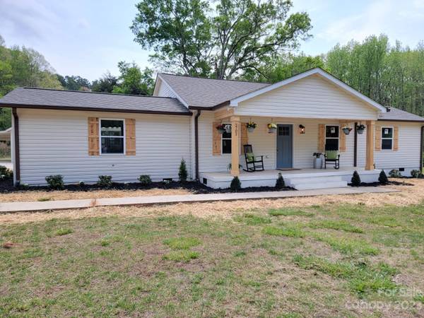 5702 Sapp RD, Rockwell, NC 28138