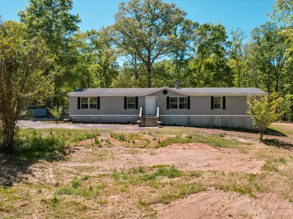 4034 Berryhill RD, Edgemoor, SC 29712
