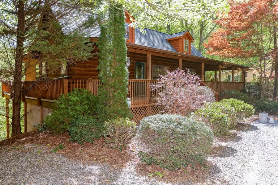 258 Chimney Cliffs DR, Lake Lure, NC 28746