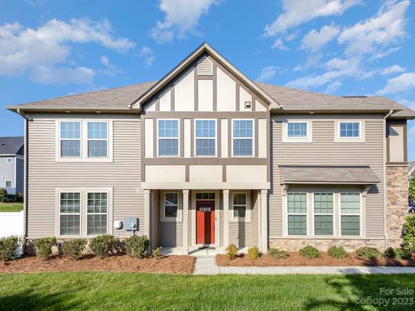 5688 Garrow Glen RD, Charlotte, NC 28278